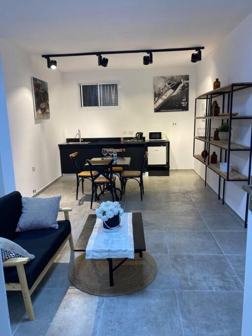 הדירה בדובדבן - The Apartment In Dovdvan Tiberiade Esterno foto